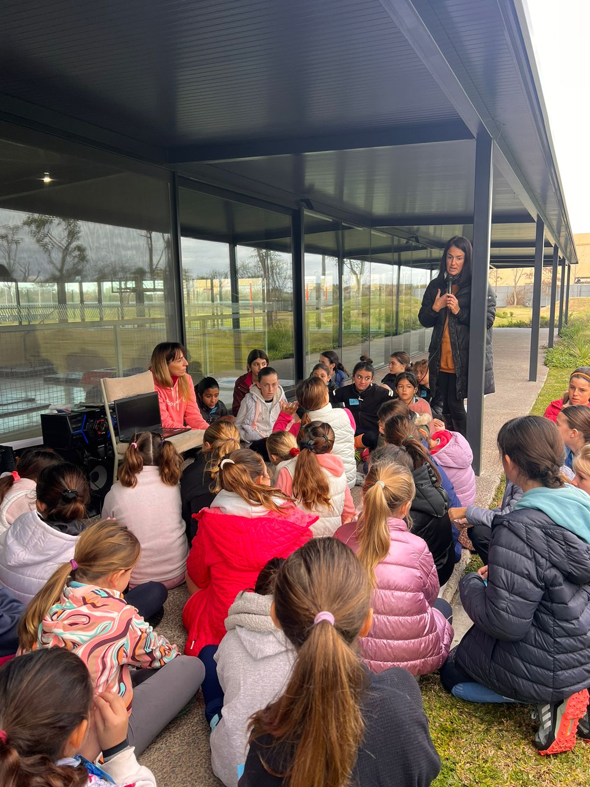 Charlas-Colegios_MiradaHonesta-5